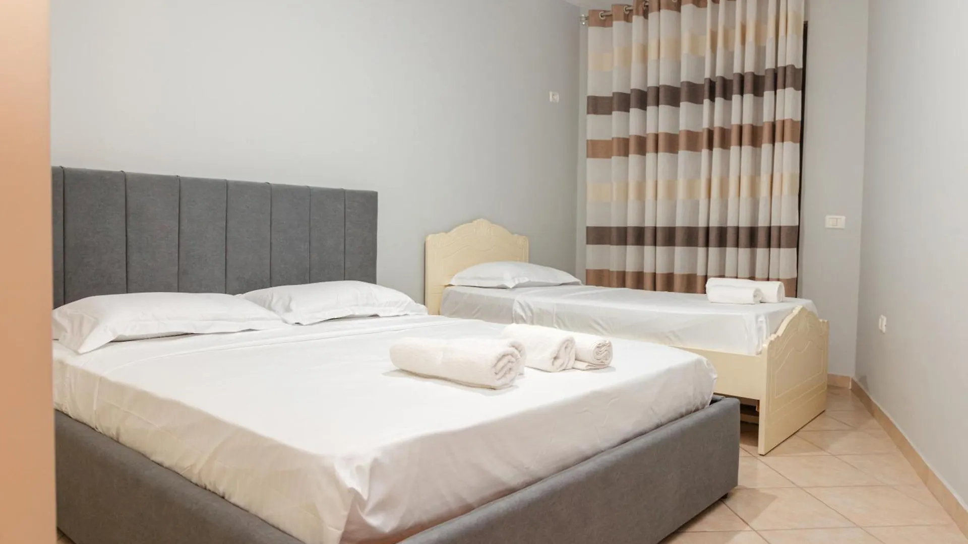 Urban Hideaway Apartment Tirana Albanien